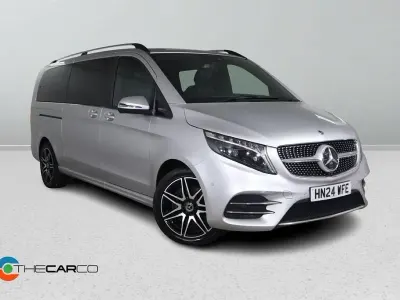 Używany Mercedes V220 AMG line 163 KM (119 kW) 2024 Srebrny Minivan