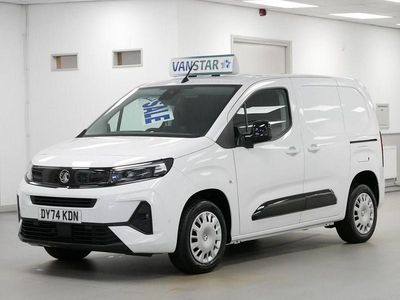 White Used 2024 Vauxhall Combo Edition MPV | £16,689 (Fair price)
