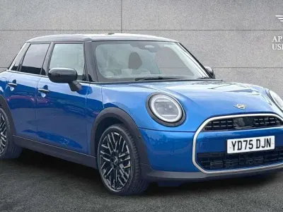 Used Mini Cooper Exclusive 114 kW (156 HP) 2026 Hatchback
