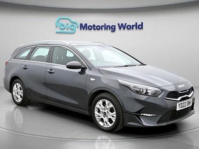Usado Kia Ceed 2022 Cinzento Citadino