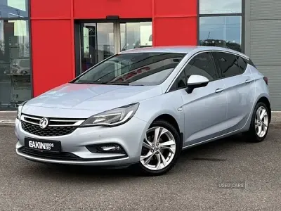 Used Vauxhall Astra SRi 150 HP (110 kW) 2019 Silver Hatchback