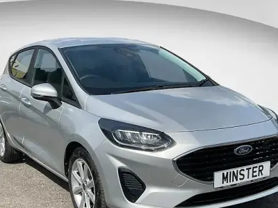 Używany Ford Fiesta Trend 125 KM (91 kW) 2021 Srebrny Hatchback