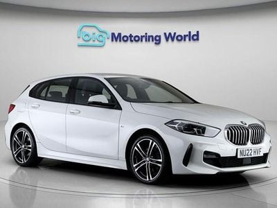 Used BMW 118 M Sport 134 HP (98 kW) 2022 White Hatchback