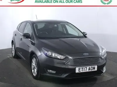 Used Ford Focus Zetec 125 HP (91 kW) 2017 Grey Hatchback