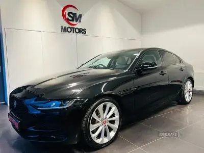 Gebraucht Jaguar XE S 180 PS (132 kW) 2019 Schwarz Limousine