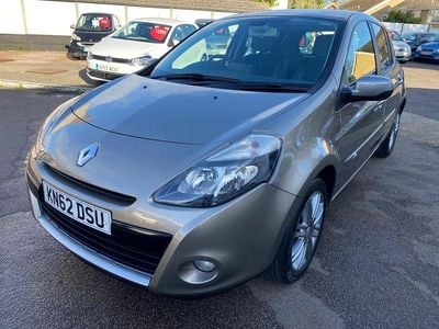 Używany Renault Clio IV Dynamique 75 KM (55 kW) 2013 Beżowy Hatchback