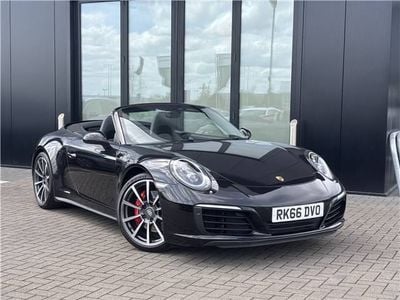 Porsche 911 Carrera 4