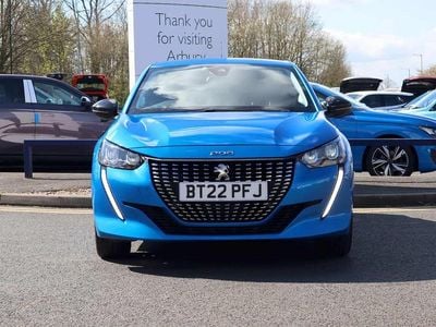 Second-hand Peugeot 208 Allure Premium 129 CP (94 kW) 2022 Albastru Hatchback