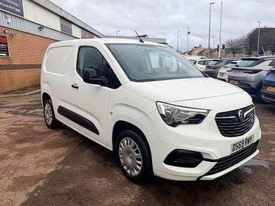 Used Vauxhall Combo Sportive 101 HP (74 kW) 2021 MPV