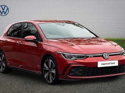 Begagnad VW Golf VIII GTD 200 HK (147 kW) 2023 Röd Halvkombi