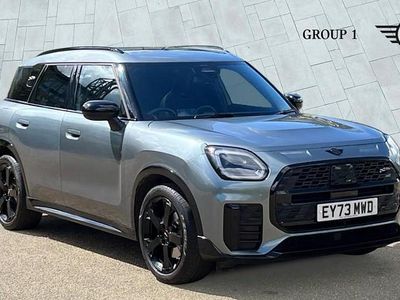 Używany Mini Countryman Sport 170 KM (125 kW) 2024 Zielony SUV