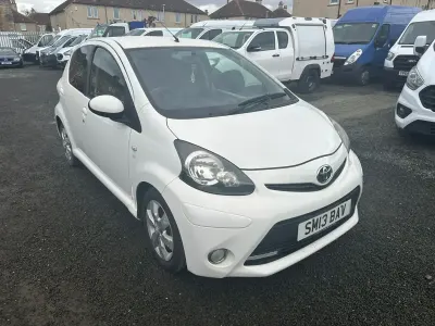 Begagnad Toyota Aygo 2013 Vit Halvkombi