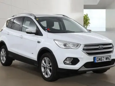 Used Ford Kuga Titanium 182 HP (133 kW) 2017 White SUV