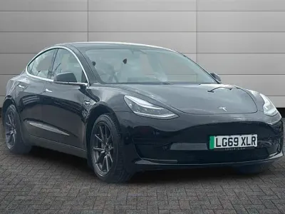 Used Tesla Model 3 Standard Range 180 kW (245 HP) 2019 Black Sedan
