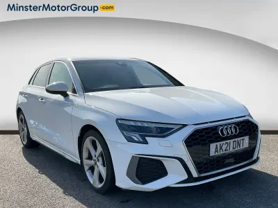 Używany Audi A3 S-Line 150 KM (110 kW) 2021 Biały Sedan/Limuzyna