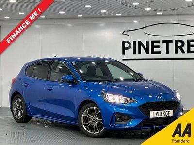 Used Ford Focus ST-Line 125 HP (91 kW) 2019 Blue Hatchback