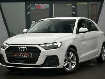 Used Audi A1 Sportback Design 95 HP (69 kW) 2020 White Hatchback