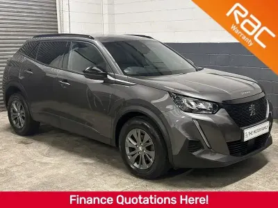 Usado Peugeot 2008 Active+ 2023 Gris SUV