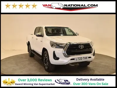 Used Toyota HiLux 205 HP (150 kW) 2023 White Pickup