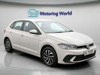 Używany VW Polo S 94 KM (69 kW) 2023 Szary Hatchback