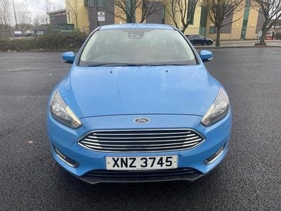 Used Ford Focus Titanium 125 HP (91 kW) 2017 Blue Hatchback