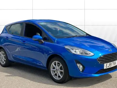 Second-hand Ford Fiesta Zetec 86 CP (63 kW) 2019 Albastru Hatchback