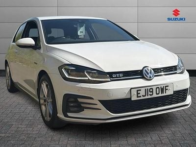 Used VW Golf VII GTD 180 HP (132 kW) 2019 White Hatchback