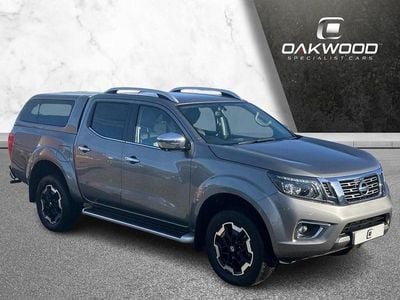 Used Nissan Navara Tekna 190 HP (139 kW) 2019 Grey Pickup