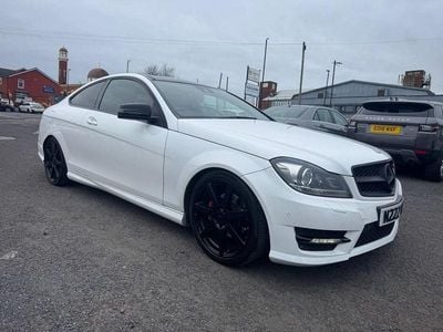 Used Mercedes C250 Sport Edition 204 HP (150 kW) 2014 White Coupe