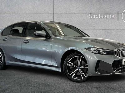 Begagnad BMW 330e M Sport 288 HK (211 kW) 2024 Grå