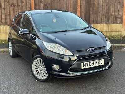 Black Used 2009 Ford Fiesta Titanium Hatchback | £1,995 (Fair price)