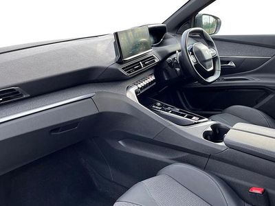 Used Peugeot 3008 Allure+ 326 HP (239 kW) 2024 White SUV