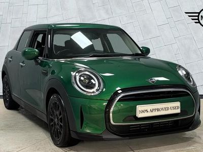 Used Mini Cooper Classic 134 HP (98 kW) 2022 Green Hatchback