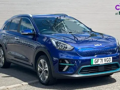 Used Kia e-Niro 147 kW (201 HP) 2022 Blue SUV