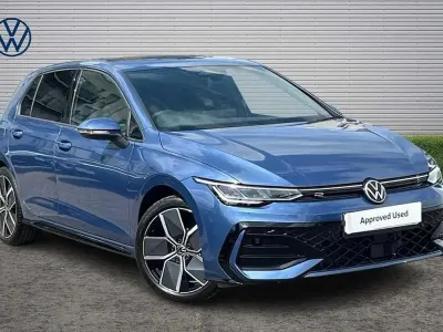 Used VW Golf VIII R-line 150 HP (110 kW) 2025 Blue Hatchback
