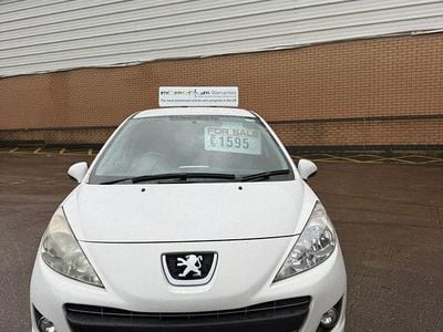White Used 2011 Peugeot 207 Sportium Hatchback | £1,595 (Good price)