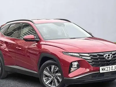 Used Hyundai Tucson SE 150 HP (110 kW) 2023 Red SUV