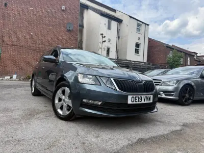 Używany Skoda Octavia SE Technology 115 KM (84 kW) 2019 Szary Kombi