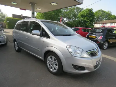 Begagnad Vauxhall Zafira