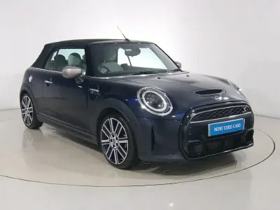 Used Mini Cooper S Exclusive 176 HP (129 kW) 2022 Black Hatchback