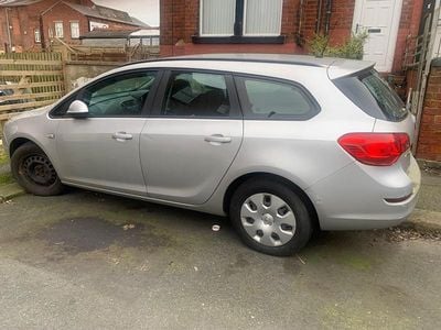 Used Vauxhall Astra 2012 Silver Estate