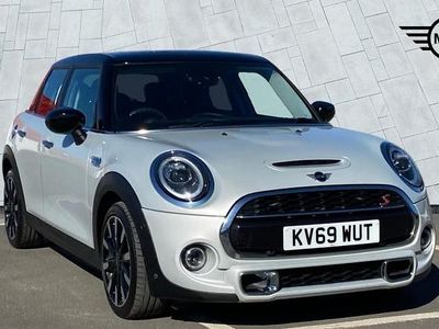Used Mini Cooper S Exclusive 189 HP (139 kW) 2019 Silver Hatchback