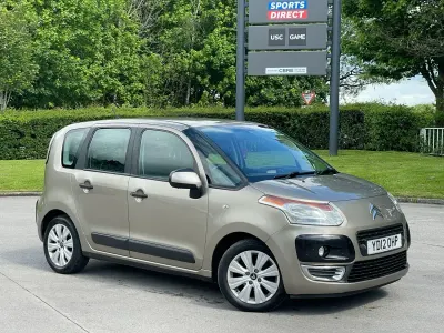 Begagnad Citroën C3 Picasso VTR Sport 2012 Beige Minibuss