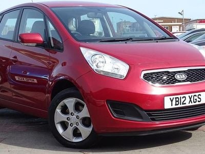 Used Kia Venga 123 HP (90 kW) 2012 Red Hatchback