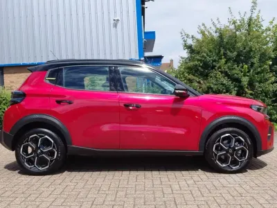 New Citroën C3 101 HP (74 kW) 2025 Red SUV