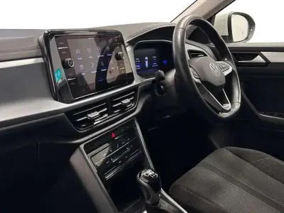Used VW T-Roc Life 150 HP (110 kW) 2022 Grey SUV