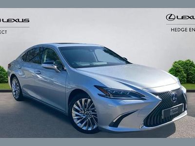 Used Lexus ES300H 214 HP (157 kW) 2020 Silver Sedan
