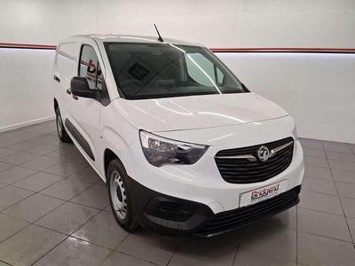 Used Vauxhall Combo S 100 HP (73 kW) 2023 White MPV