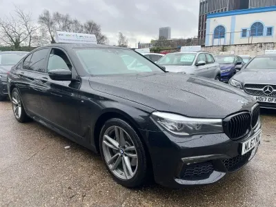 Begagnad BMW 740 M Sport 320 HK (235 kW) 2017 Svart Sedan
