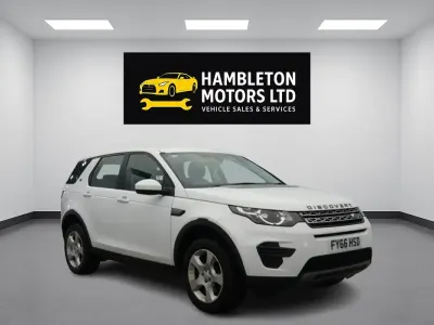 Used Land Rover Discovery Sport SE 150 HP (110 kW) 2016 White SUV